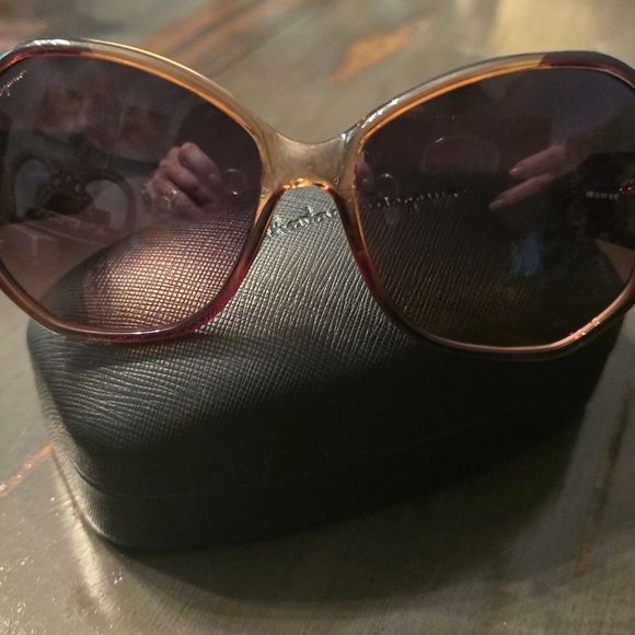 Oversized Salvatore Ferragamo Womens Sunglasses - Picture 5 of 7